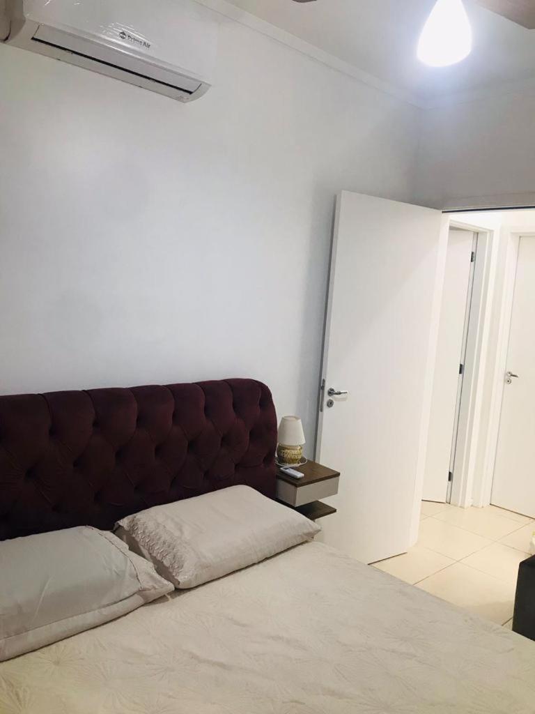 Apartamento Na Palhoca, Com Vista Para O Mar, Proximo A Mercados, Padarias E Farmacias. Exterior foto